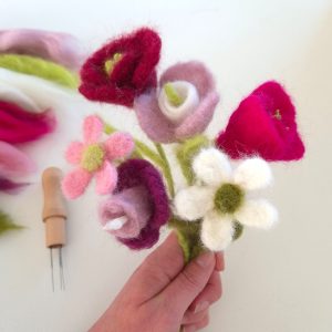 DIY | Basispakket – vilten bloemen voor mama / Moederdag / Valentijn