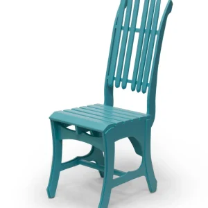 Blauwe stoel met hoge rugleuning